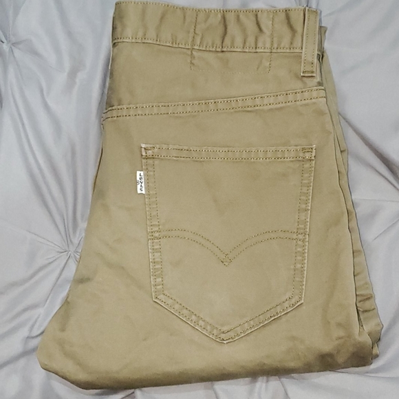 Levi's Other - LEVI CHINO 30x30